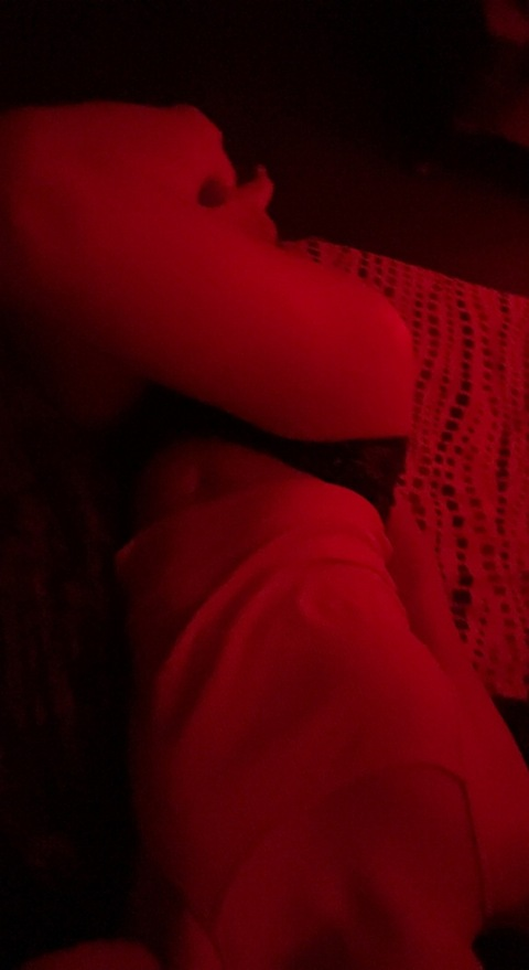 Video leaks lovinaxxx