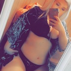 Lynn (lynnmack) Leaked OnlyFans 

 profile picture