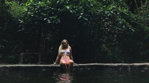 Video leaks mackuncuffed