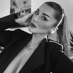 mayamullerlondon OnlyFans Leak 

 profile picture