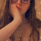 melanieroxxe (Melanie) OnlyFans Leaked Content 

 profile picture