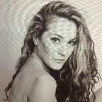 melmarie_amputeeyogi Profile Picture