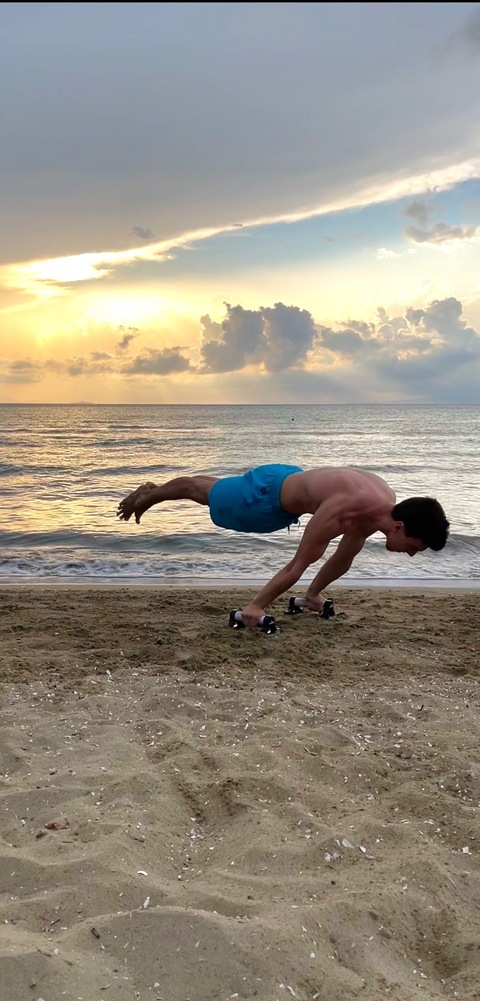 Video leaks mickeymuscle