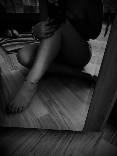 Video leaks monochromegirl