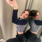 naomidelaures Profile Picture