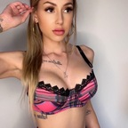 nasimalefroy Profile Picture