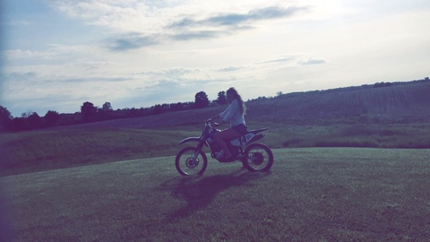 Video leaks nell.bbg