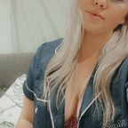 nicolerosee Profile Picture