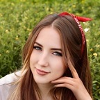 playfullfoxy Profile Picture