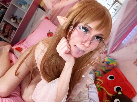 Video leaks pomfy.tanfree