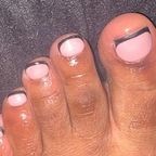Foxxxy B (@prettyfoxxxyfeet) Leak OnlyFans 

 profile picture