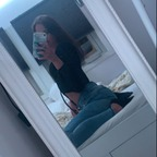 roxyyoung Profile Picture