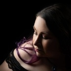 sapphireukmum (Sapphire) OnlyFans Leaked Pictures and Videos 

 profile picture