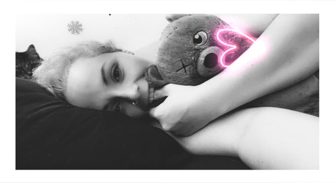 Video leaks scorpioblu