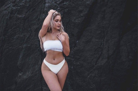 Video leaks secertlyabondgirl