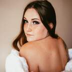selenelunaa Profile Picture
