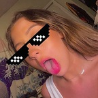 slightlea Profile Picture