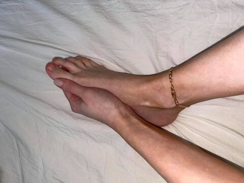 Video leaks small-feet