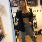 Sophie Merkle @sophiemerkle Leaked OnlyFans 

 profile picture