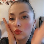 sparkle_lu Profile Picture