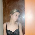 stephhrose OnlyFans Leaks 

 profile picture
