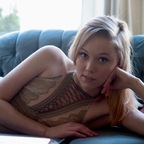 sweetjenevieve Profile Picture