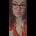 tay_moon Profile Picture