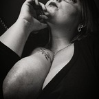 titinnebbw Profile Picture