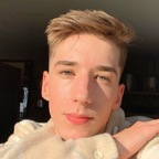 twink_samu Profile Picture