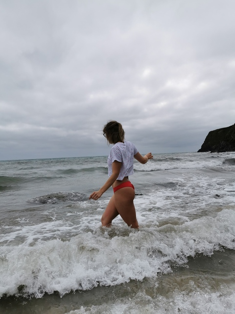 Video leaks u105203338