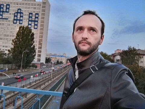Video leaks u120381399