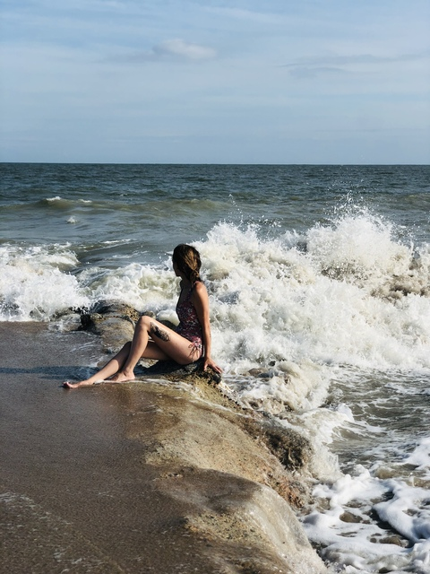 Video leaks u170794205