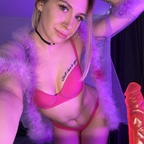 White Vixen @uwhitevixen Leaks OnlyFans 

 profile picture