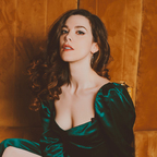 Nicole Vaunt (@vauntastic) Leaked OnlyFans 

 profile picture