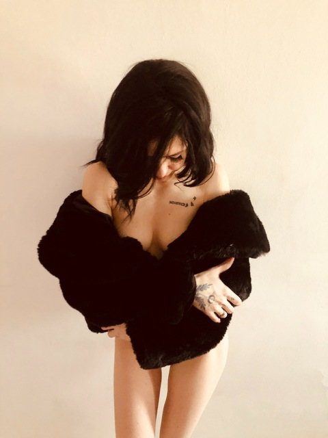 Video leaks veletlense_nori