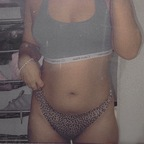 xomoonxo (May Estrella) OnlyFans content 

 profile picture