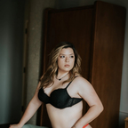 Christina (@xtinarenee) Leaked OnlyFans 

 profile picture