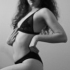 Free access to @yourgirlzoed Leaked OnlyFans 

 profile picture