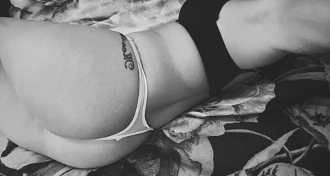 Video leaks yourhotmomnextdoor