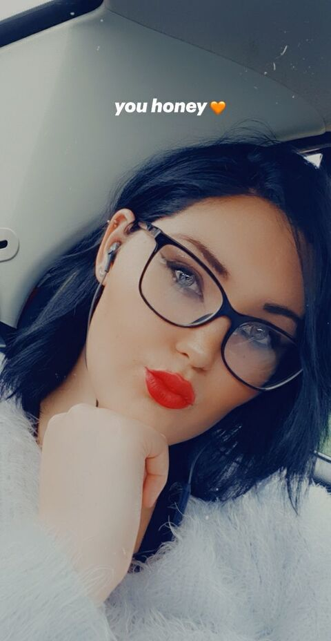 Video leaks yourlittleschoolgirl