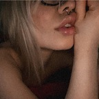 yumitslily Profile Picture